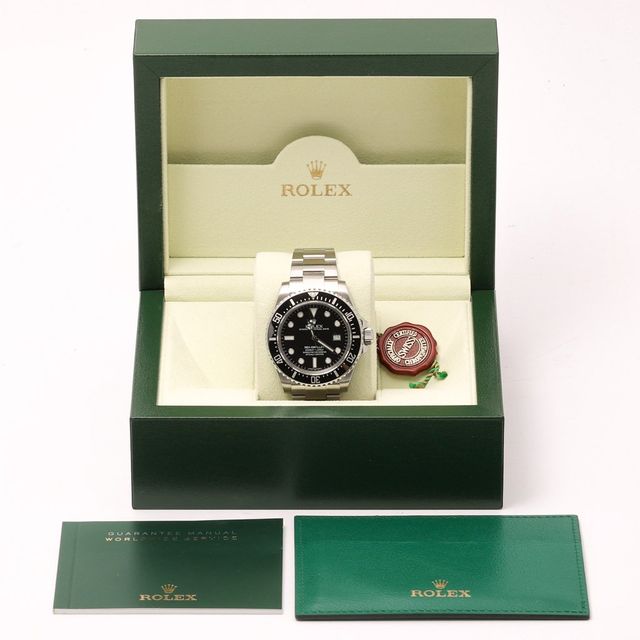 Rolex Sea-Dweller 4000 116600 Image 7